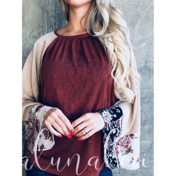 FIONA Floral Print Sleeve Long Sleeve top - Picture 2 of 3